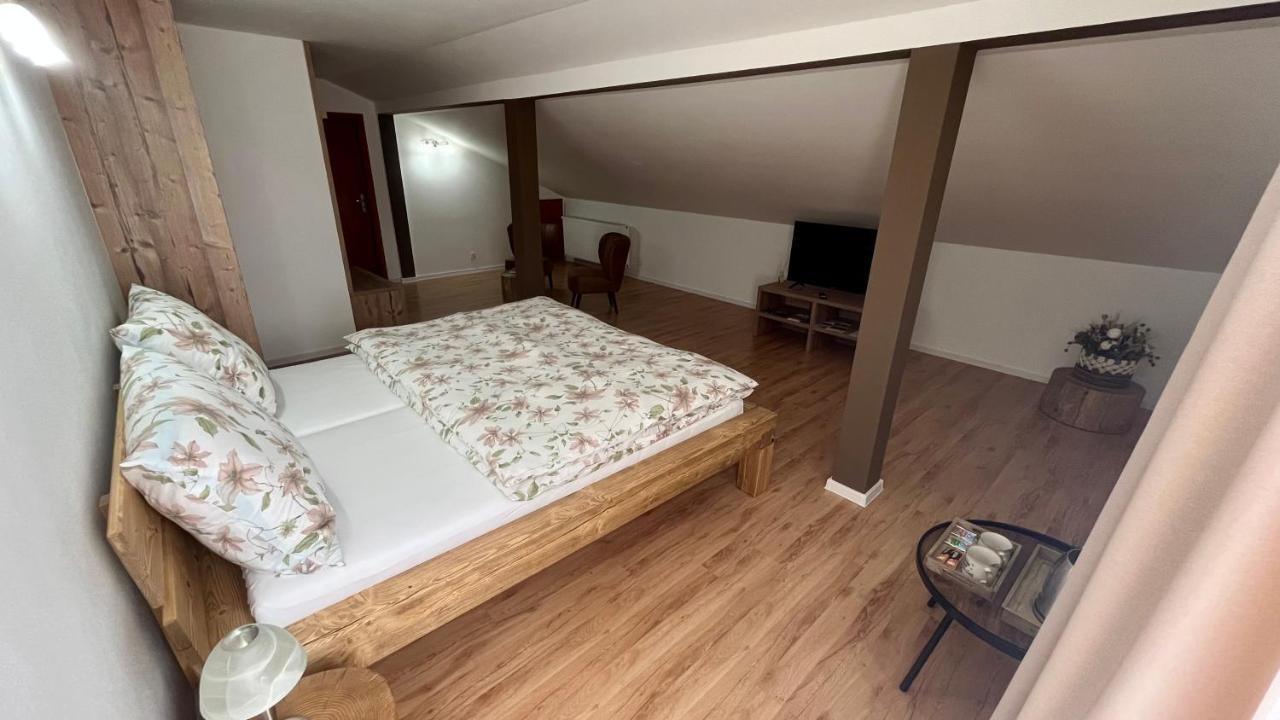 Apartmany Stanos Bikes Revúca Eksteriør billede